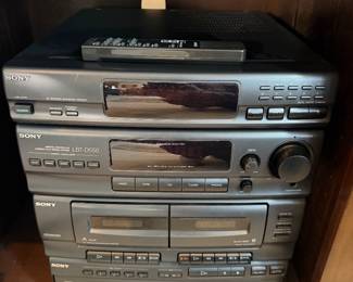 Sony LBT-D550 stereo system