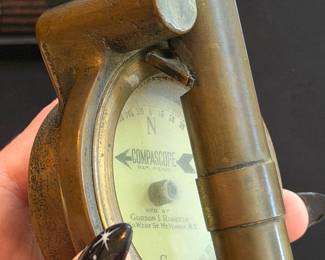 Vintage Gordon I. Roberts Compascope brass navigation compass with sighting telescope