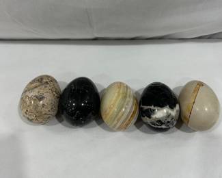 Polished stone decorative eggs