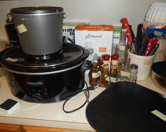 Crockpot & Fryer