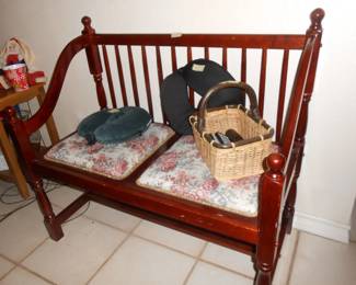 Entry Bench