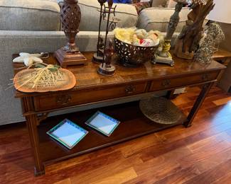 #28 - $150 - Stoneleigh fron Stanley furniture co. all wood couch table 56wx16dx26t