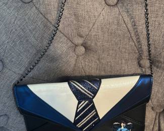 #150 - $36 - Harry Potter Danielle Nicole Uniform tie Ravenclaw Clutch