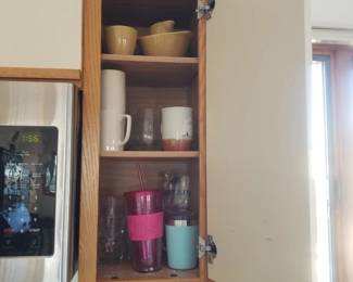 Beverage tumblers