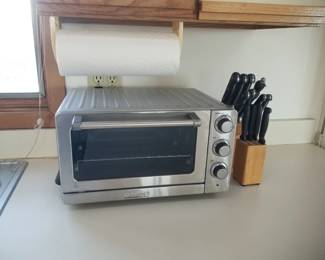Cuisinart toaster oven; cutlery