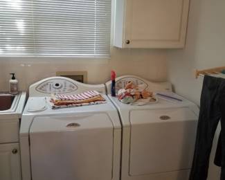 Maytag Neptune washing machine & GAS dryer