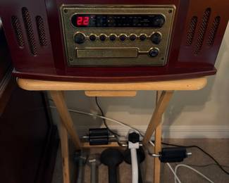 Anders Nicholson 4-in-1 retro music center