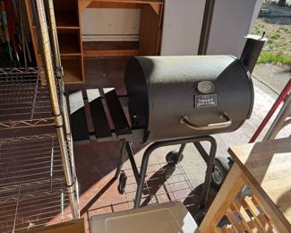 Smoke Hollow smoker