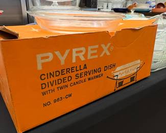 Pyrex Vintage Kitchenware Collection third image