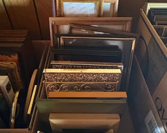 Assorted Collection of Picture Frames fourth image