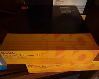Kodak Carousel Projector with Transvue Slide Trays second image
