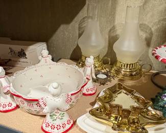 Assorted Holiday and Seasonal Decor Collection fourth image