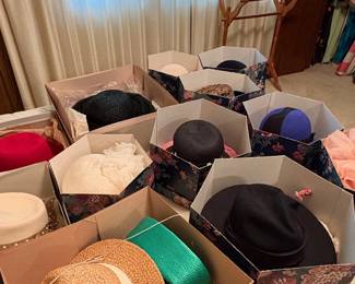 Collection of Vintage Womens Millinery third image