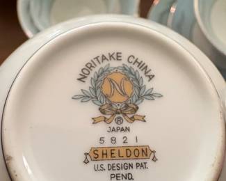 Noritake Sheldon Pattern China Set third image