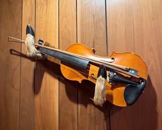 Taxidermy Deer Hoof Violin Wall Mount