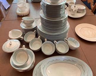 Noritake Sheldon Pattern China Set