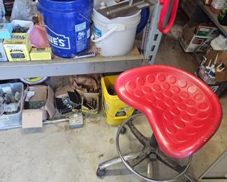 molded vinyl tractor style stool