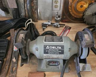 Delta Grinder