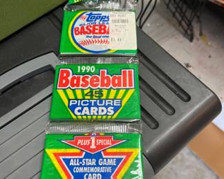 1990 Topps baseball trading cards
