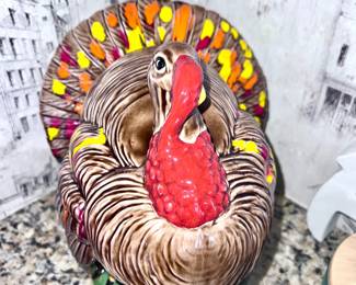 Vintage ceramic soup turkey 