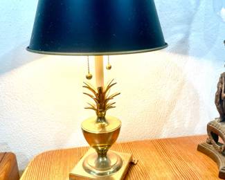Vintage brass pineapple Desk Lamp