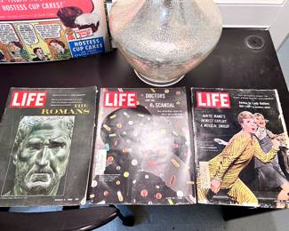 Vintage collectible LIFE magazines