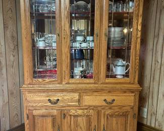 China cabinet 