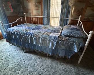 Daybed