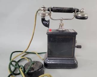 011 Lot 24 K T A S hand crank magneto telephone Denmark
