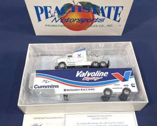 320 Lot 335h Valvoline Racing diecast tractor and trailer