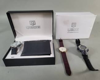 514 Lot 443 Group of quartz wristwatches