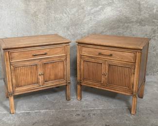 033 Lot 46 Pair of Mid Century American Thomasville style