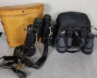 255 Lot 304h 3 pairs of binoculars Vega Celestron USCamel