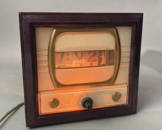 219 Lot 232 Vintage Tymeter Numechron Tele Vision flip clock