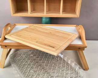 532 Lot 460 Lot of miscellaneous mostly kitchen