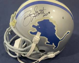279 Lot 315h Detroit Lions signed Barry Sanders helmet