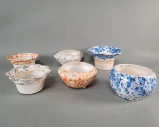 414 Lot 384 Group of 2 piece ceramic planters