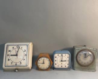 448 Lot 402 Four vintage Art Deco electric alarm clocks