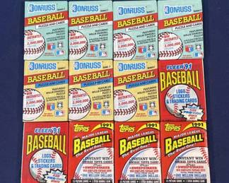 265 Lot 308h Lot of 1990s baseball cards wax packs