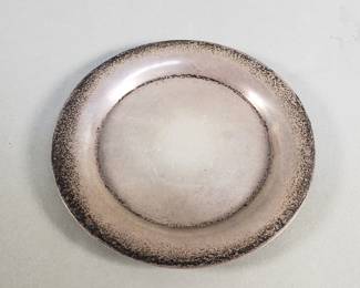541 Lot 469 Sterling silver commemorative dish