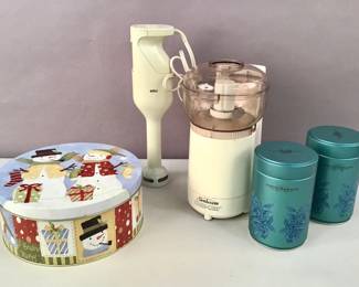 533 Lot 461 Miscellaneous kitchen items