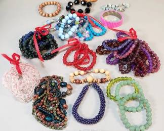 075 Lot 434 Large lot of beaded bracelets