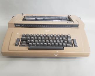470 Lot 414 Juki Sierra 3300 electric type writer