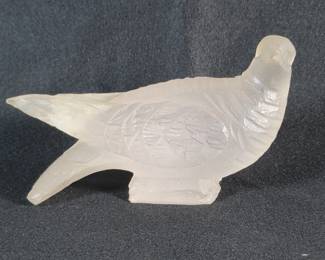 571 Lot 498 Mid century acrylic dove figure