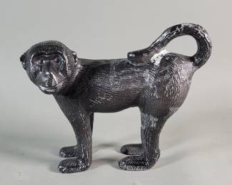 561 Lot 488 Aluminum monkey figure