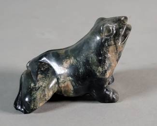 168 Lot 485 Hand carved Jadeite frog figure