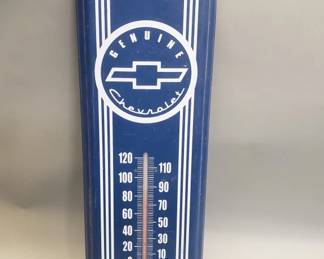 612 Lot 537 Vintage metal Chevrolet wall thermometer