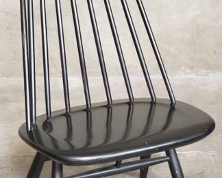 041 Lot 65 Ilmari Tapiovaara style Mid century lounge chair