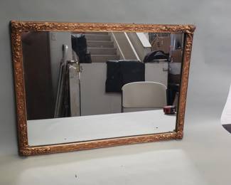 112 Lot 125 Vintage gilt frame mirror