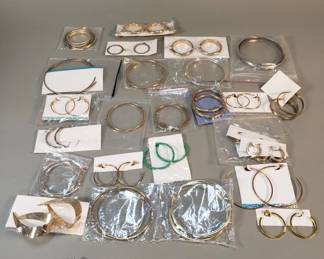 107 Lot 475 Large lot of hoop earrings